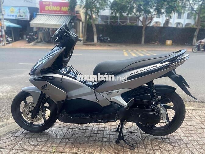 Honda AirBlade 2010 Fi Bạc đen