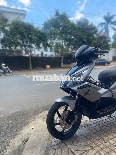 Honda AirBlade 2010 Fi Bạc đen