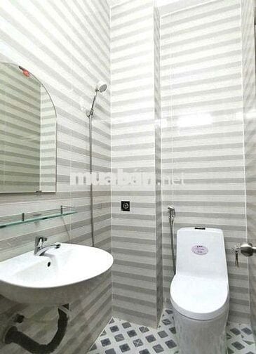 Cho thuê nhà HXT 433/2A Sư Vạn Hạnh, Phường 12, Quận 10 
