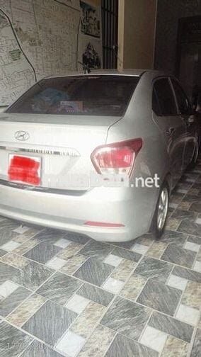 Hyundai i10 2016 Bạc 87854 km