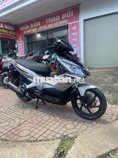 Honda AirBlade 2010 Fi Bạc đen