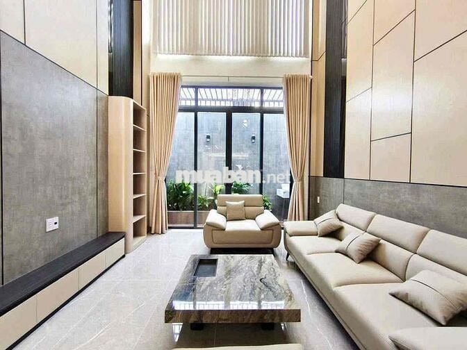 HẠ 700TRIỆU .BÁN NHANH TRONG TUẦN 82M2. NHÀ MỚI 4Lầu . THẠNH LỘC 17 CH