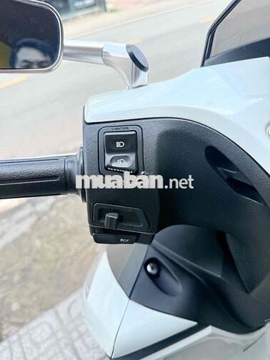 Honda SH 150i Nhập Ý Trắng