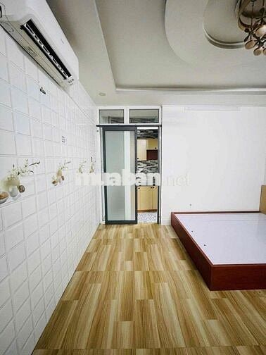 STUDIO TÁCH BẾP 965 QUANG TRUNG