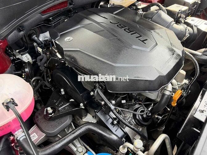 SANTAFE 2023 MÁY DẦU ,CHUẨN 8 VẠN HỖ TRỢ VAY 70%