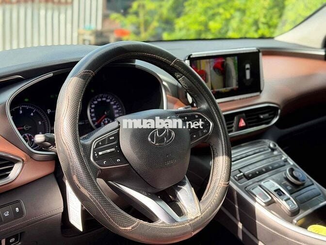 SANTAFE 2023 MÁY DẦU ,CHUẨN 8 VẠN HỖ TRỢ VAY 70%