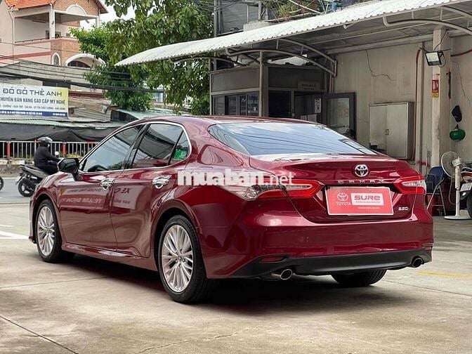 Toyota Camry 2.5Q 2020 Đỏ 49.000KM
