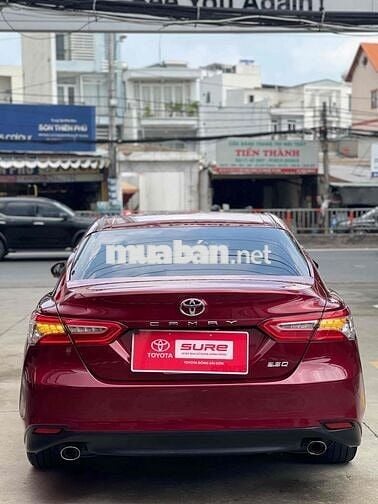 Toyota Camry 2.5Q 2020 Đỏ 49.000KM