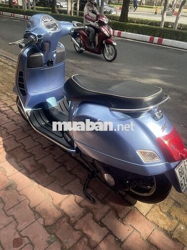Piaggio Vespa Super Fi 2014 Xanh