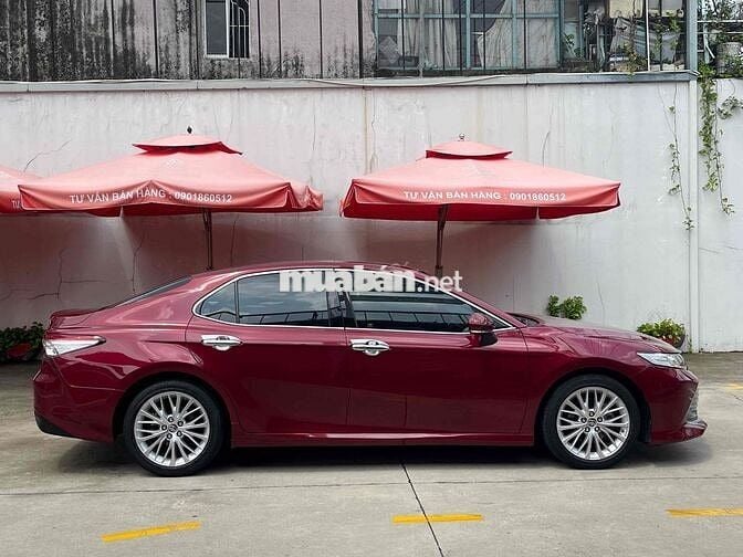 Toyota Camry 2.5Q 2020 Đỏ 49.000KM