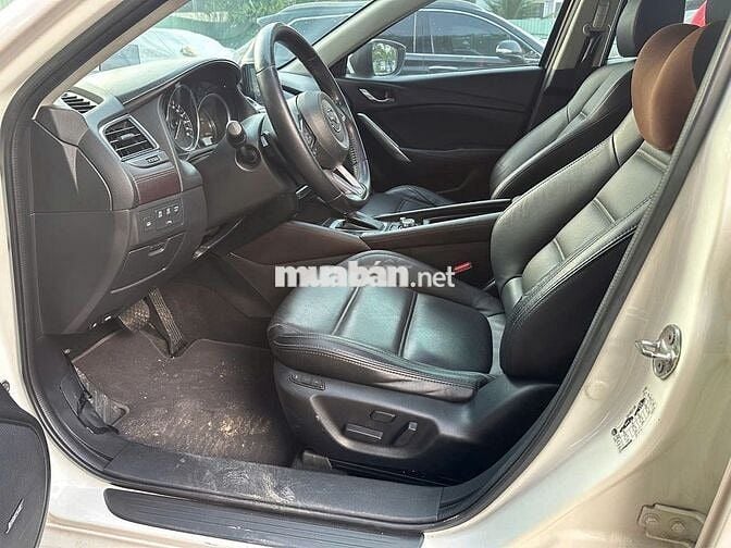 Mazda 6 2.0 Luxury 2021 Trắng 84.000 km