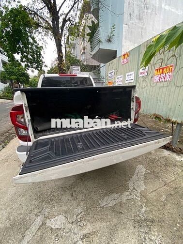 Bán lại Nissan Navara VL 2.3 AT 4WD  đời 2024