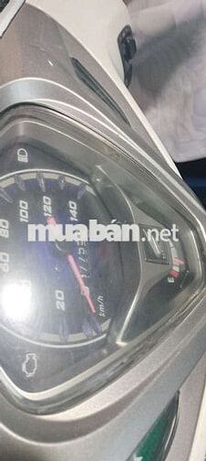 Honda Air Blade Trắng 31153 km