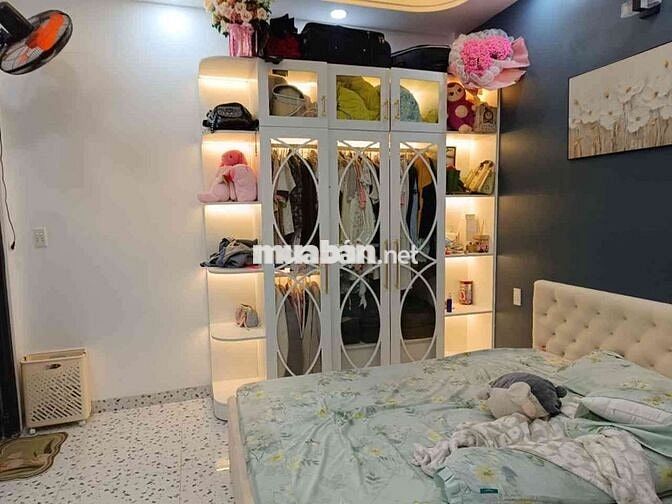 Bán nhà 3 tầng Đường Dương Bá Trạc Quận 8 - DT 32m2 - Giá 5.8 