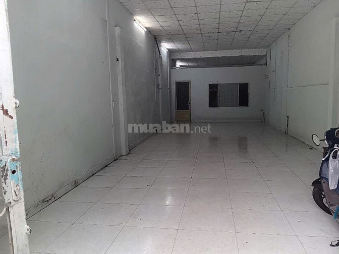 Cho thuê nhà mặt tiền đường 410- 30m