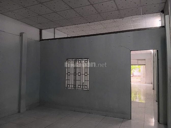 Cho thuê nhà mặt tiền đường 410- 30m