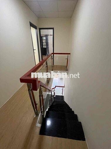 Bán nhà 1 trệt 1 lầu phường Quyết Thắng củ - gần công viên Biên Hùng