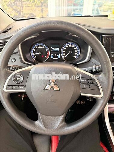 Mitsubishi Xpander AT Eco 2022 Trắng 7 chỗ Tự động