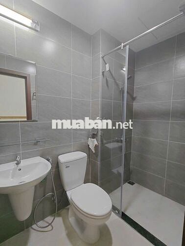 Chính chủ cho thuê Green River Q8 2PN 2WC giá 10tr gần full nội thất 