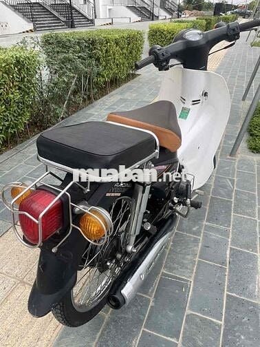 Cần bán Hyosung Cub 50cc Đen trắng siêu mới