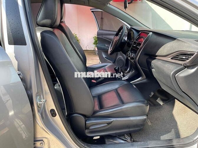 Toyota Vios E 2022 Số sàn Bạc 80.000 KM