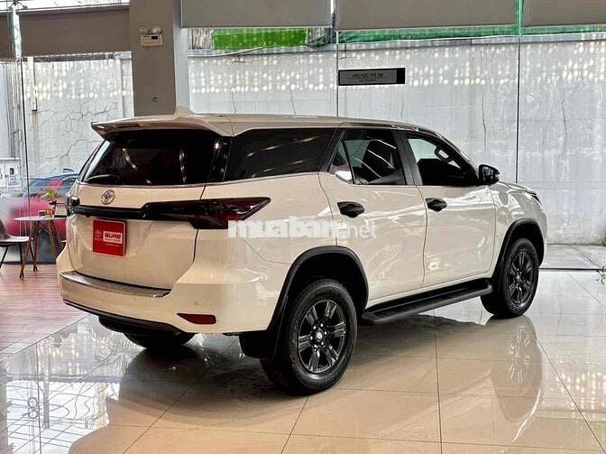 Toyota Fortuner 2022 Số sàn Trắng(gjathuong luong)