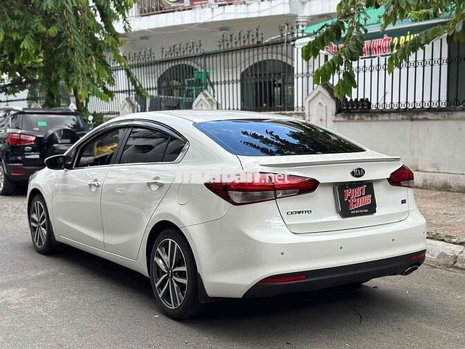 KIA Cerato 2.0AT 2016 57.000km Trắng Tự động