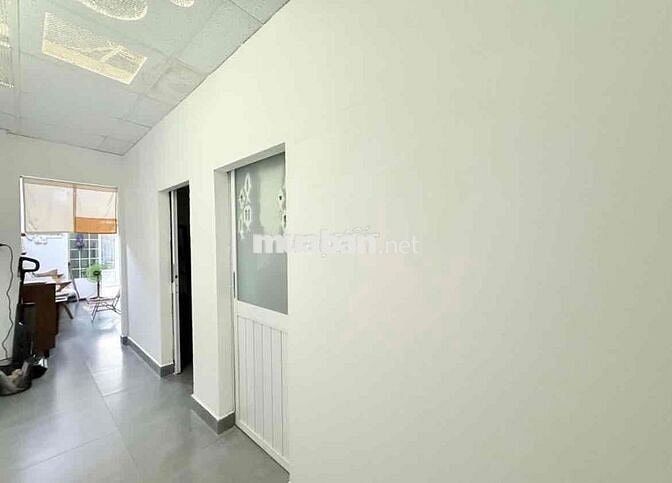 NHÀ ĐẸP VƯỜN LÀI Q12 - GIÁ 4.75 TỶ - HẺM OTO