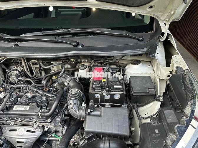 Toyota Veloz Cross TOP 2022 Trắng 21.000km một chủ