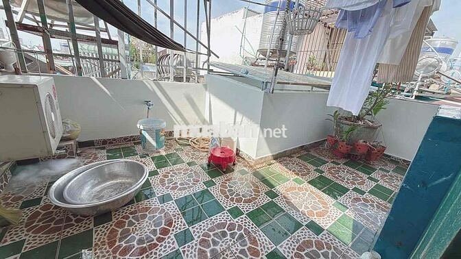 BÁN NHÀ HẺM XE HƠI - 3 Tầng - 4x14m - 3PN, 4WC - Thạnh Xuân 25 - Q12