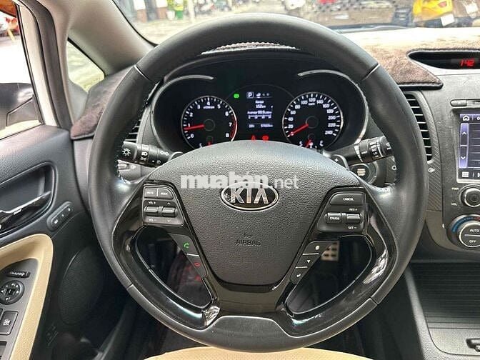 KIA Cerato 2.0 AT 2016 Trắng 58.000 km không lỗi