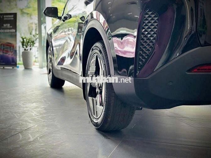VinFast VF MPV 7 Lăn bánh trả góp Chỉ từ  63 triệu