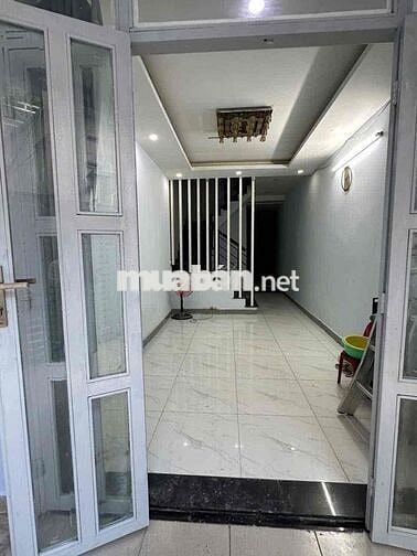 💰💰 NHÀ TRUNG TÂM GÒ VẤP - SÁT PHẠM VĂN ĐỒNG, 2PN 3WC