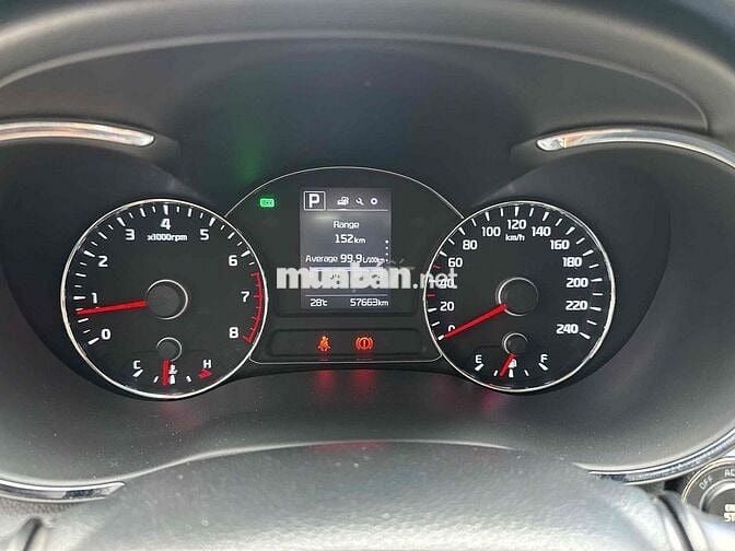 KIA Cerato 2.0AT 2016 57.000km Trắng Tự động