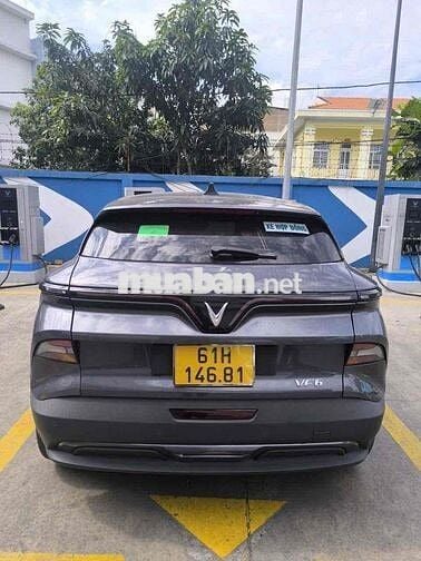 Vinfast VF6 Plus 2024 Mua Pin , free sạc ko GH