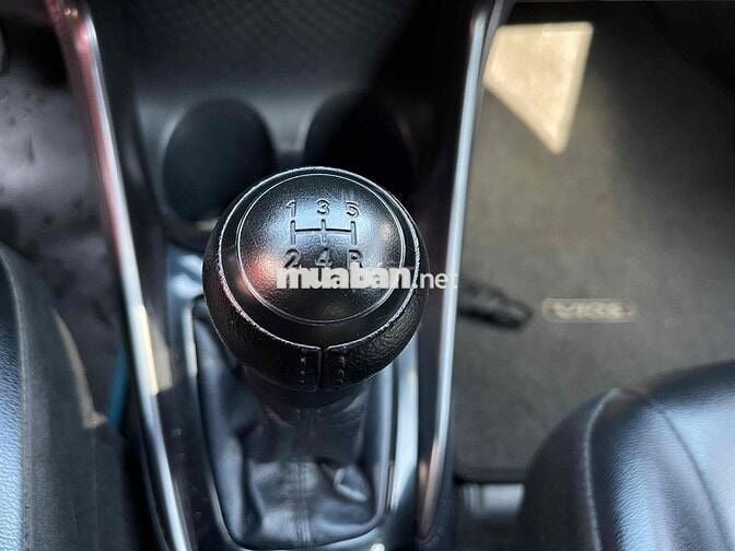 Toyota Vios E 2022 Số sàn Bạc 80.000 KM