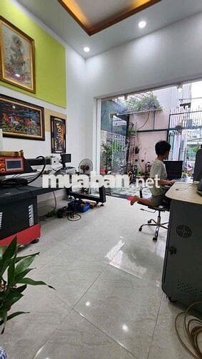 🔥 NHÀ GÒ VẤP – NHÀ 3 LẦU ĐÔNG NAM GIÁP TÂN BÌNH 🔥