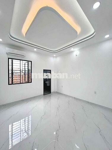 NHÀ ĐẸP Ở NGAY, HẺM XE TẢI 1/ SÁT TÊN LỬA, BV BÌNH TÂN, 4x18, 5,xxĐ