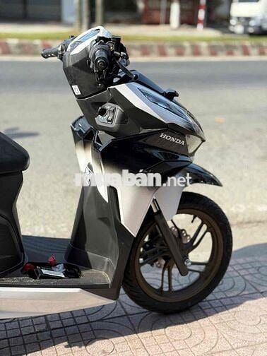 Honda Vario 125 Trắng Đen Xe tay ga