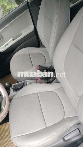 Kia Morning Số sàn Bạc 5 chỗ