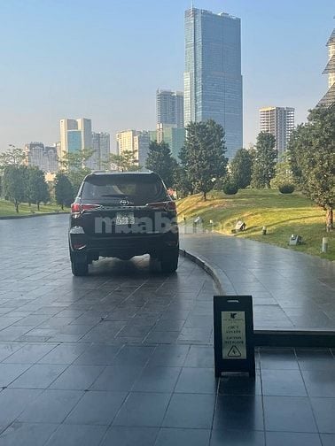 Bán xe Toyota Fortuner máy dầu số sàn chính chủ