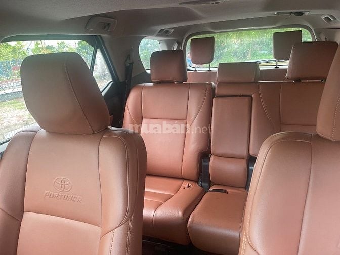Bán xe Toyota Fortuner máy dầu số sàn chính chủ