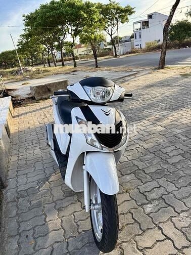 Honda SH 2011 Trắng bạc