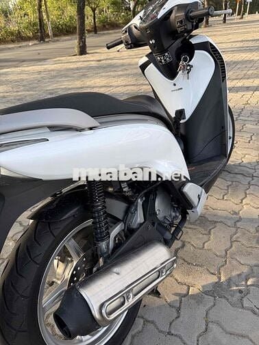 Honda SH 2011 Trắng bạc