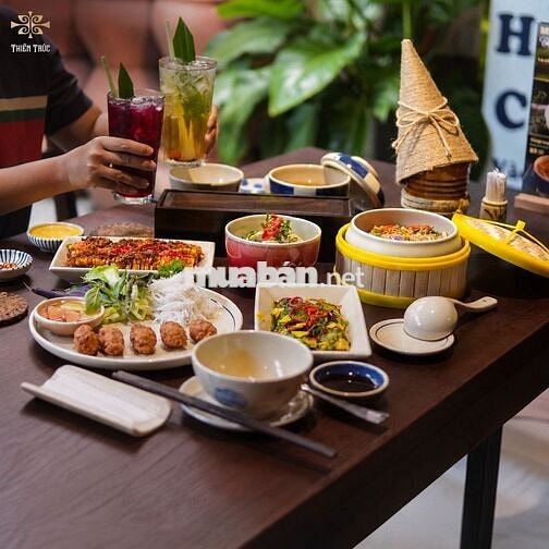 NHÂN VIÊN KINH DOANH NHÀ HÀNG CHAY QUẬN 1