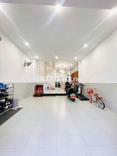 cho thuê nhà Thạnh xuân 25 dt 5x17m 4 phòng ngủ 5wc Đường 7m