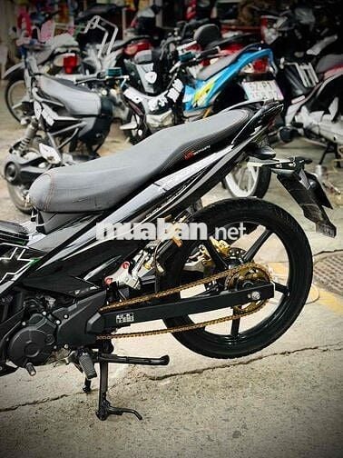 Yamaha Mxking kiễng