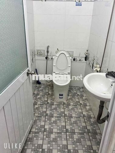 mình chính chủ cần bán căn nhà 4 nhân 9 1 lầu 2 phòng ngủ 2 vệ sinh gi