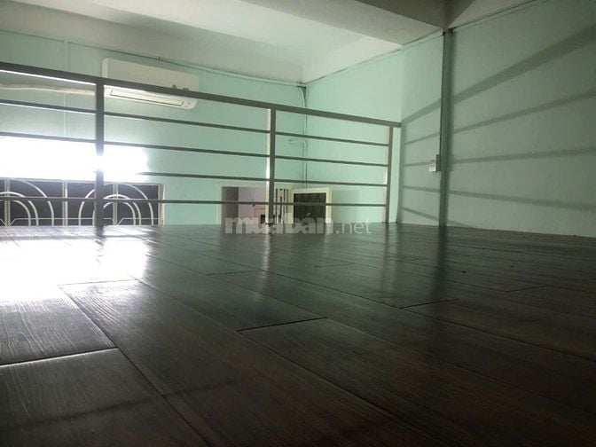 Cần bán hoặc cho thuê căn hộ ccư Lầu 3 - 24 Ngô Quyền, P. An Đông