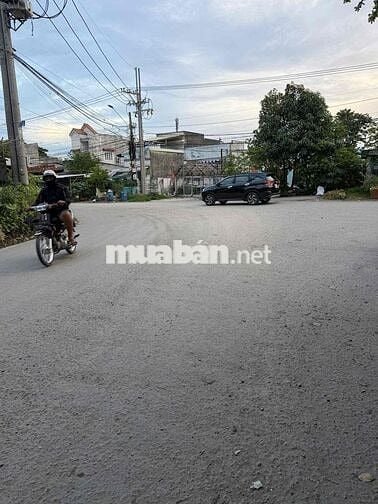 Bán đất Phước Tân mặt tiền nhựa ô tô thông bao ko ngập sổ riêbg sang t
